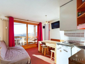 Charmant 2P avec Parking, Balcon, près des Pistes et Commerces à Montvalezan - FR-1-398-509